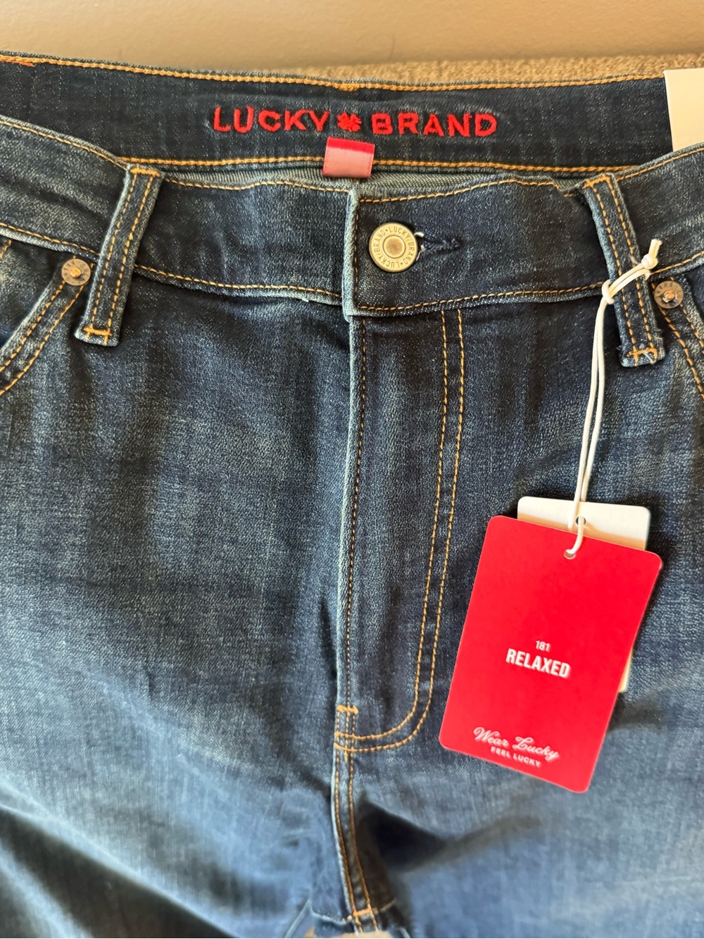 Lucky Brand Men’s Relaxed Fit Dark Blue Jeans